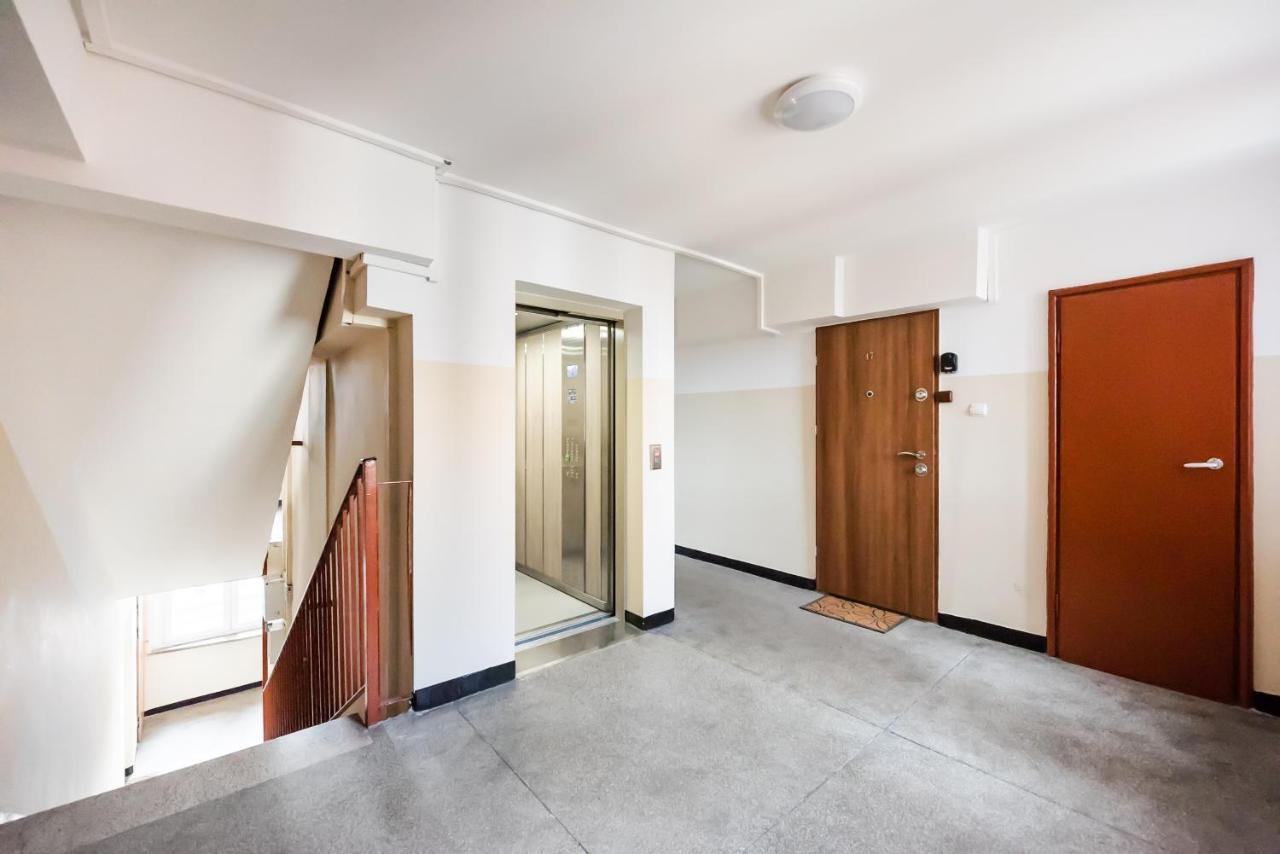 Ochota Artistic Space Apartment Varşova Dış mekan fotoğraf
